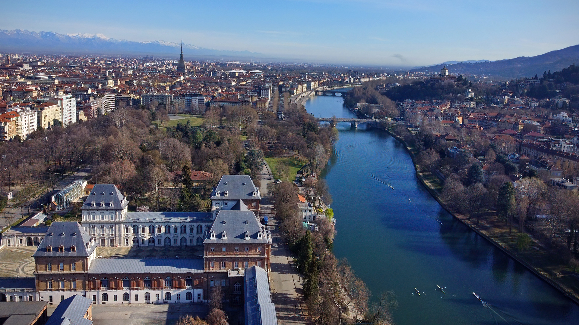 Foto aerea del Po a Torino