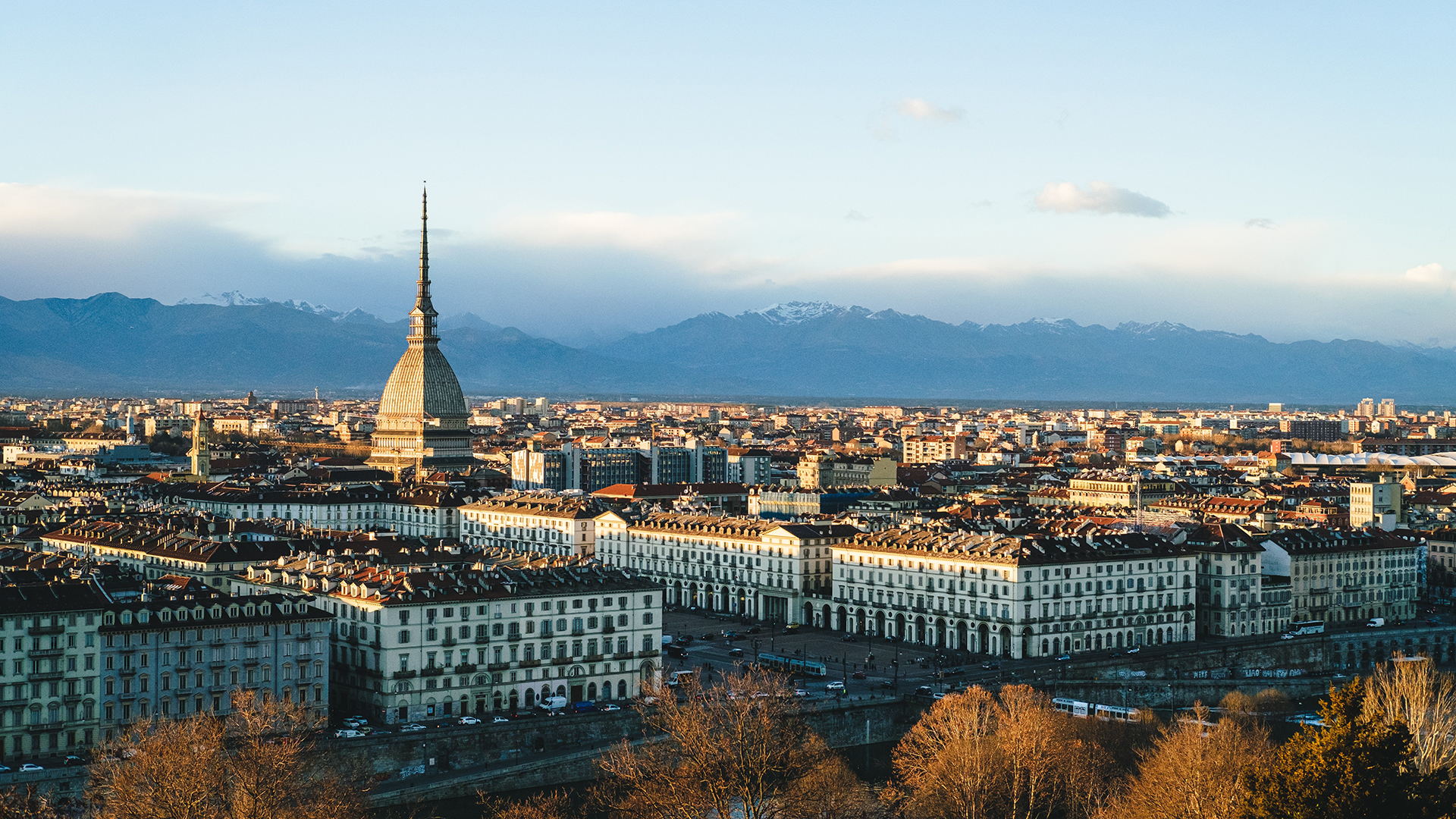 Foto della città di Torino dall'alto