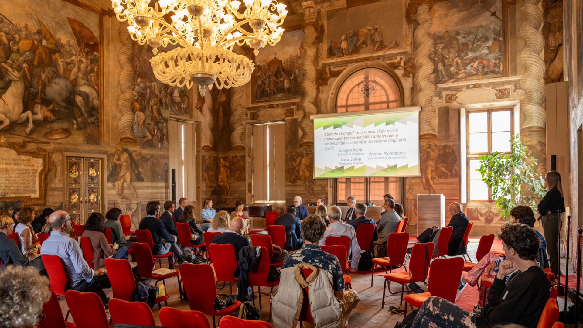 Un momento dell'incontro nel Salone d'Onore del Castello del Valentino