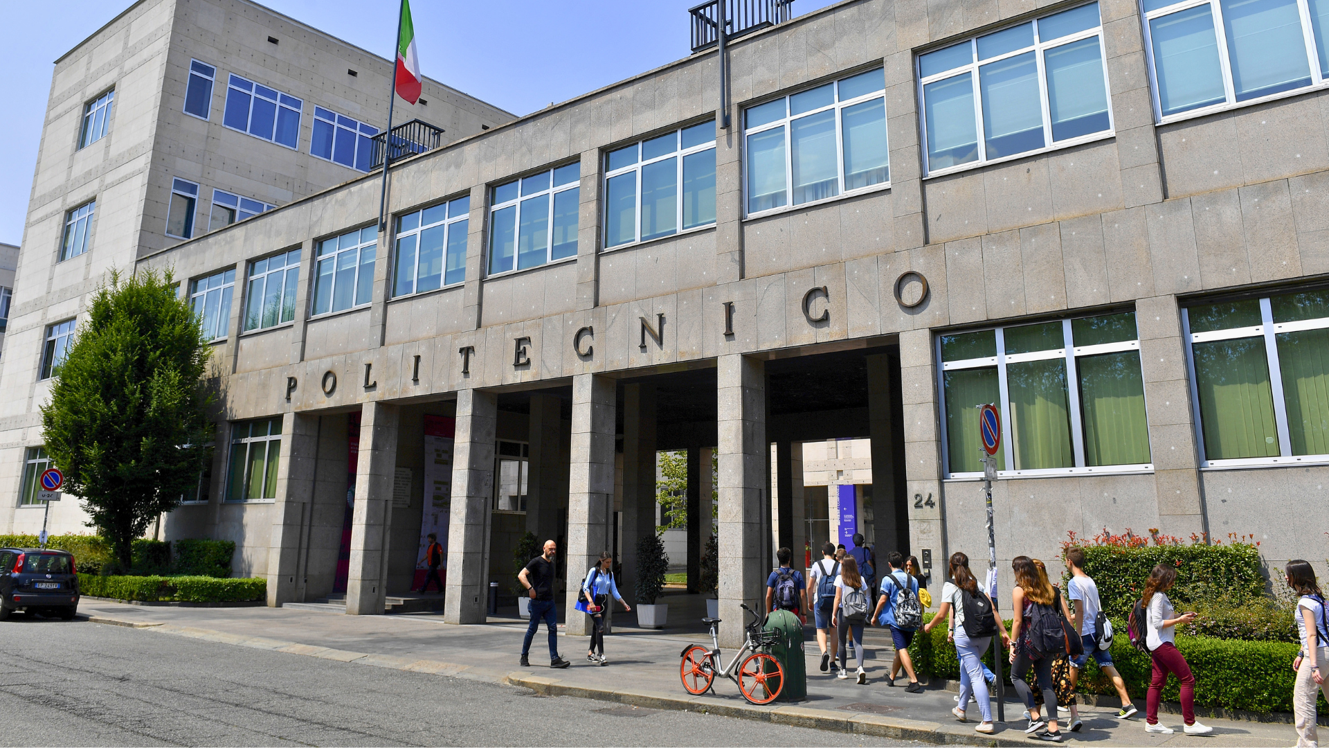 University Raport PoliTO_copertina.png