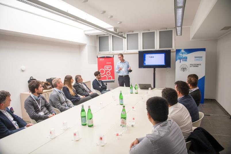 Conferenza Nuovamacut Live