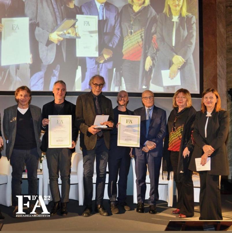 I premiati alla cerimonia del premio giovane talento dell'architettura