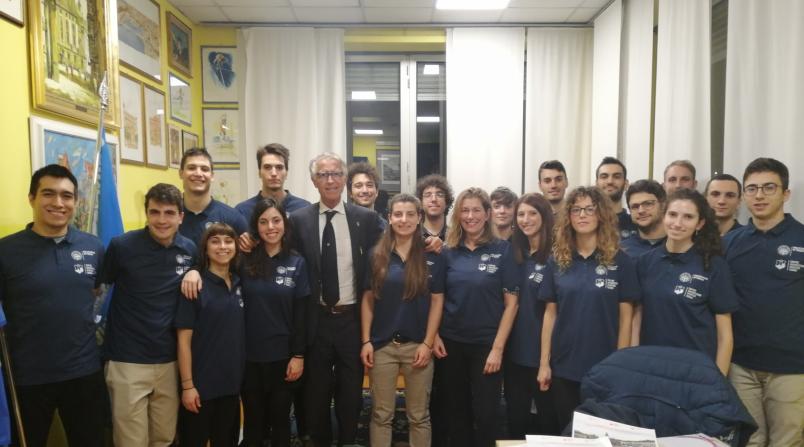 Students of the AKANOAH team