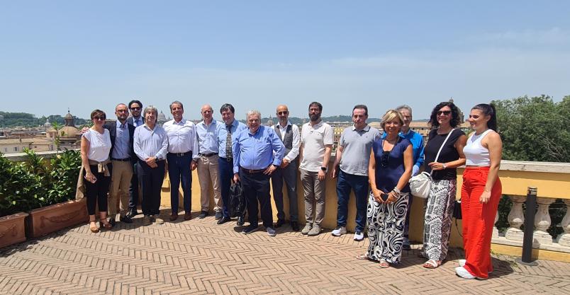Foto di gruppo per i membri del Consiglio Direttivo del CIRTEN