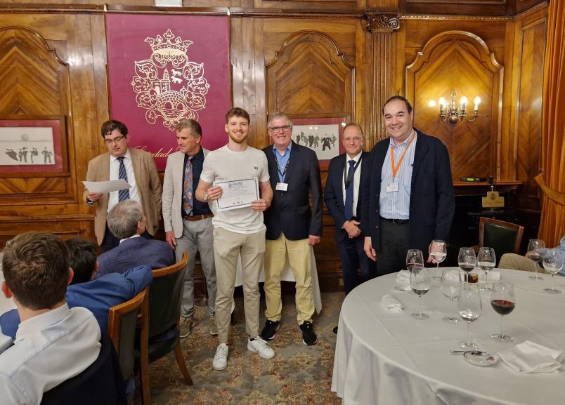 Premiazione_Giovanni-Colucci.jpeg