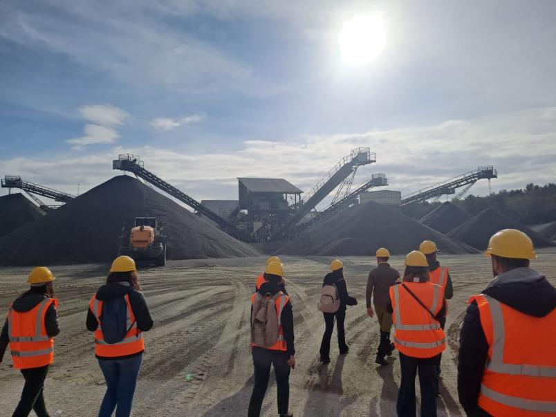 Studenti in visita alla Cava di Cavaglià