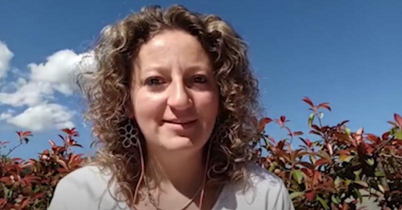 Primo piano dell'intervistata a Sofia Piccione