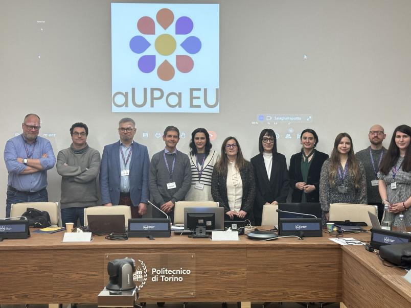 Foto di gruppo per i partecipanti al workshop del Politecnico
