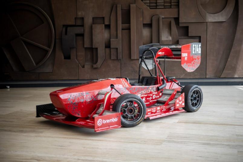 squadra corse auto polito