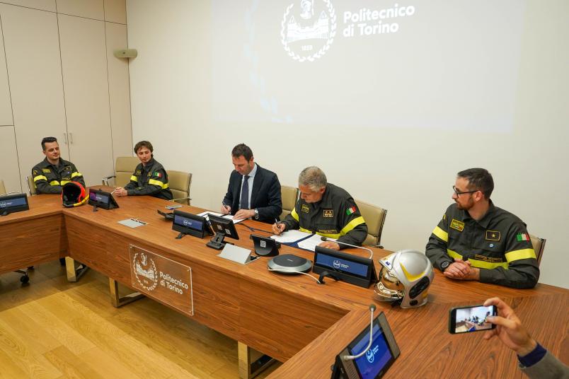 Firma-Accordo-Polito-CorpoNazionaleVigilidelFuoco-14-05-2024-1.JPG