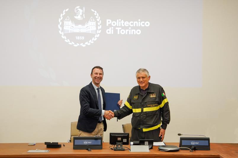 Firma-Accordo-Polito-CorpoNazionaleVigilidelFuoco-14-05-2024-2.JPG