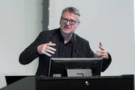 foto prof. Wigley