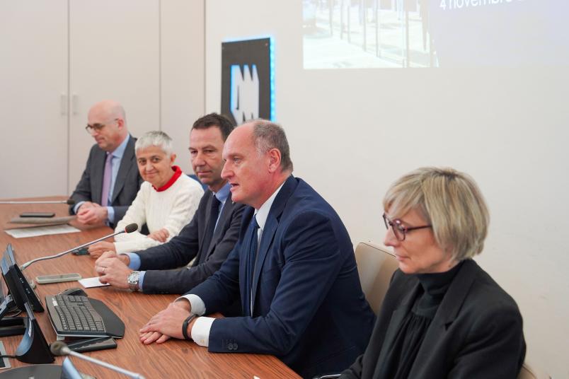 A moment of the press conference