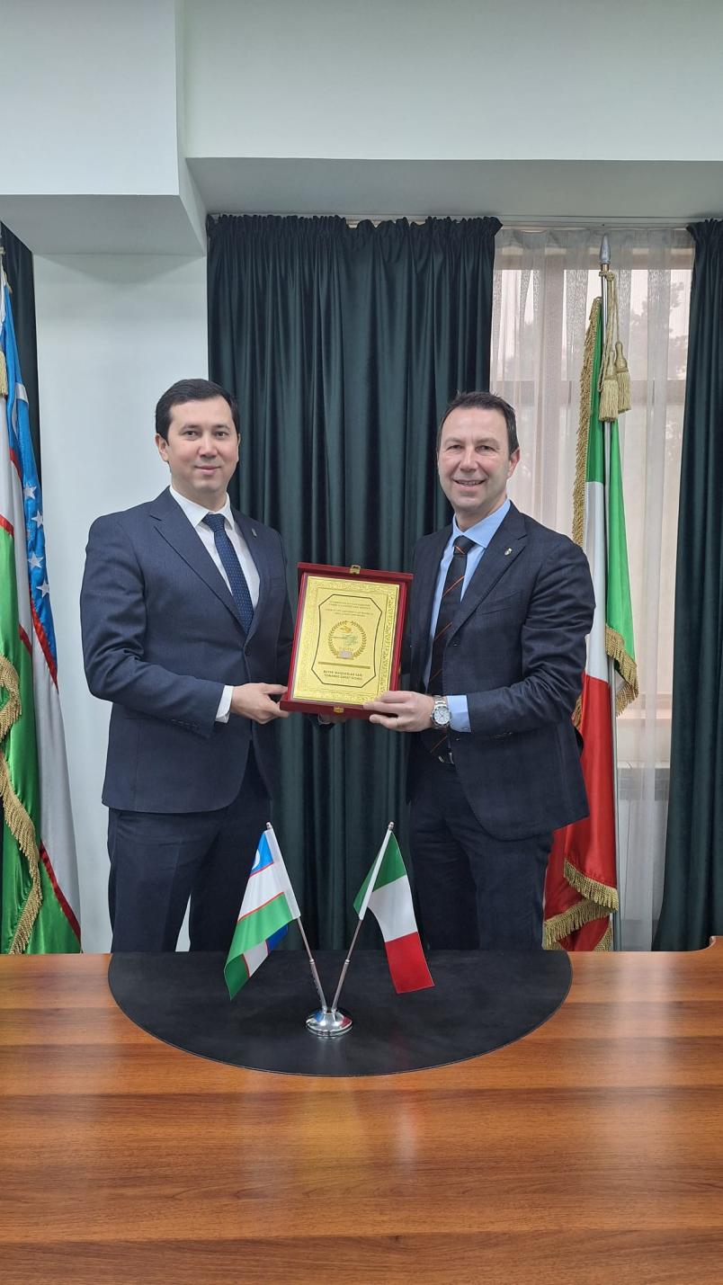 La cerimonia per la firma dell'accordo.jpeg