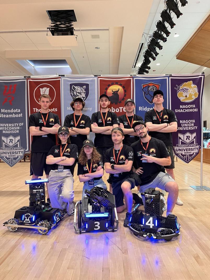 Roboto Team