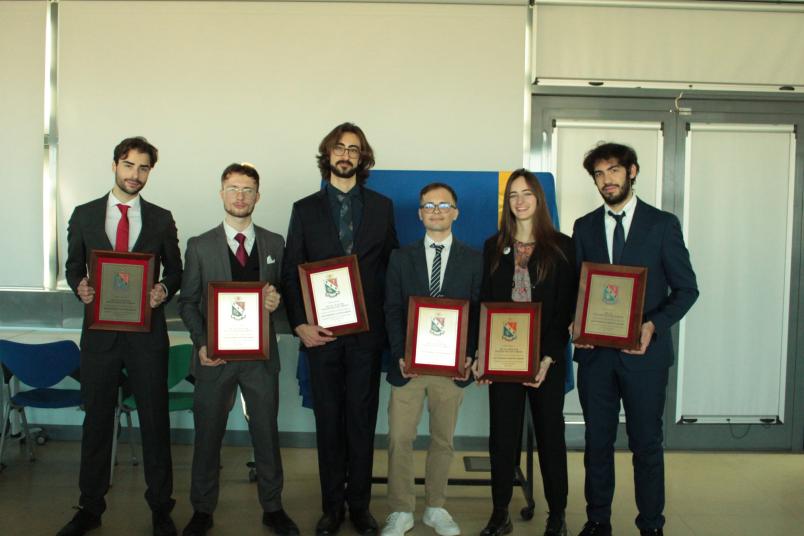 Mu-Nu-Chapter-premio.JPG