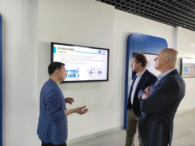 Vice Rector Sapora and Professor Vigliani visit New Energy Vehicle Innovation Center in Beijing