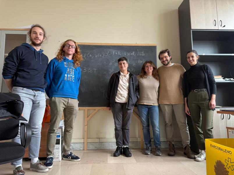 new entries del progetto GOSSIP. Da sx a dx Gianluca Audone (ex-polito, vedi sopra), Matteo Trombini (nuovo dottorando polito), Valeria Marras (nuova borsita Po.jpeg