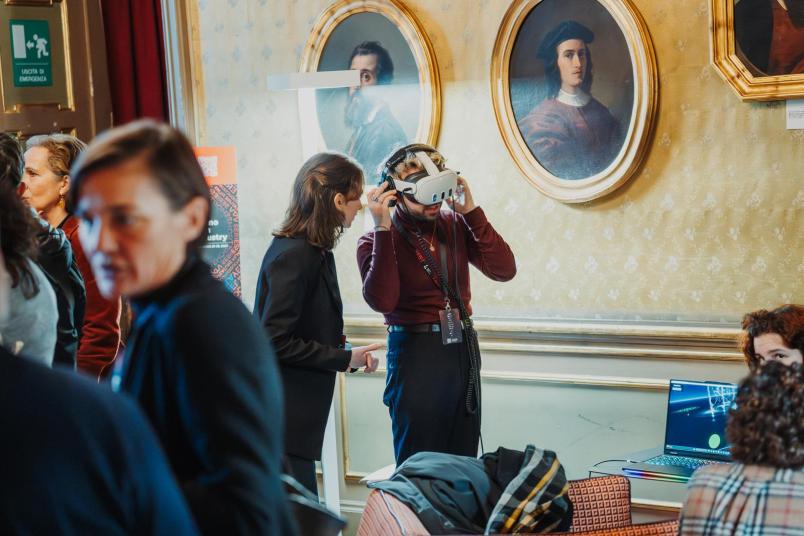 WhatsApp Image 2025-11-26 at 15.37.49(1).jpeg