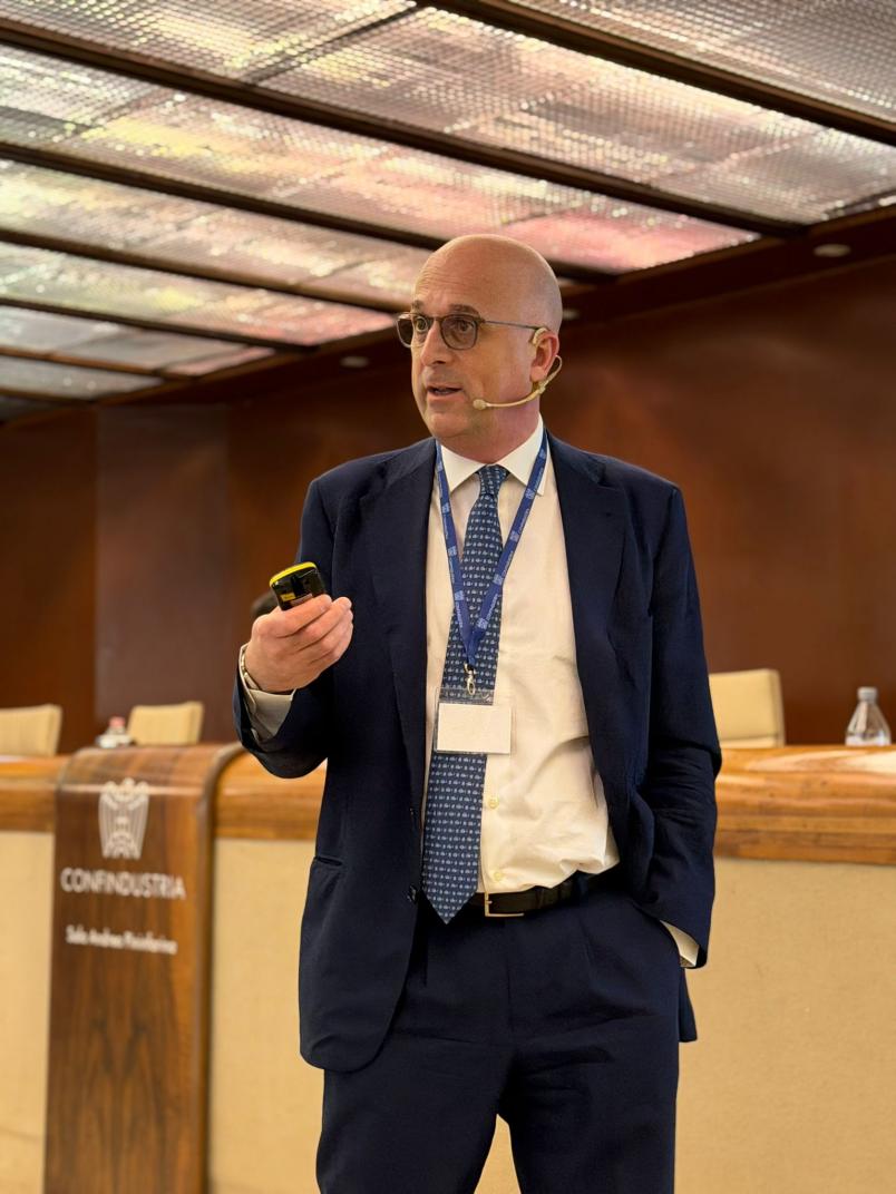 Stefano Sacchi, Vicerettore Vicerettore per la Società, la Comunità e per l'Attuazione del programma  direttore della ricerca.jpeg