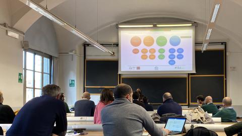 Studenti in un aula presso la sede del Castello del Valentino