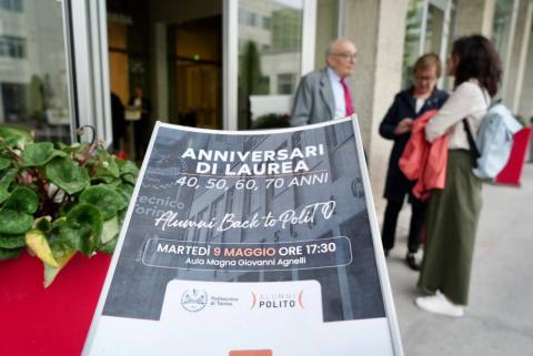 La locandina della cerimonia