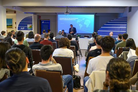Il gruppo durante la presentazione della visita