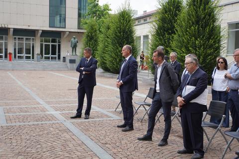 Un momento di cordoglio in Ateneo