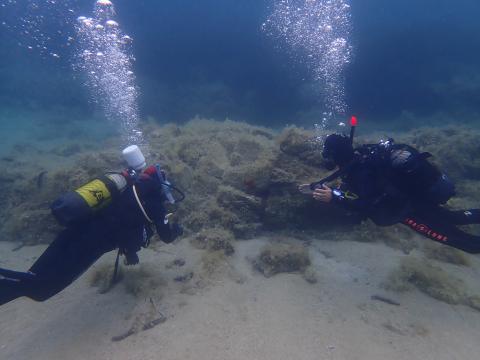 Il team in missione sui fondali
