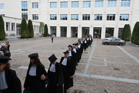 Il corteo solenne