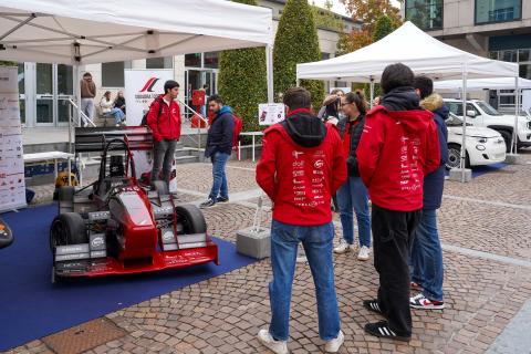 Anche i team studenteschi hanno mostrato i loro prototipi