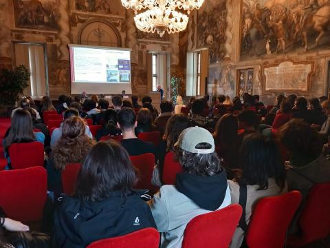 Orientamento alle professionalità offerte dall'Ateneo 