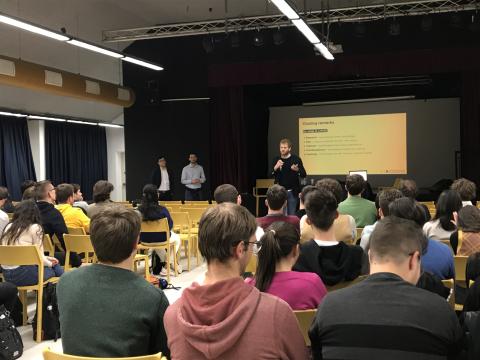 High level training held by experts