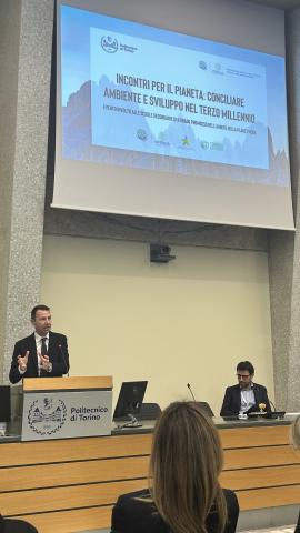 L'intervento del Rettore Stefano Corgnati all'evento "Incontri per il pianeta"