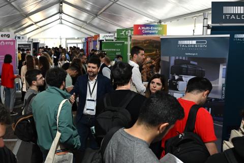 Afflusso di studenti al Career Day(s)