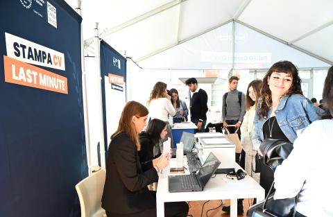 Il servizio di consulenza sulla scrittura del CV