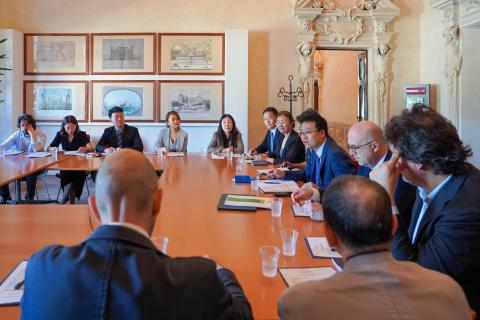 I lavori dell'incontro tra le delegazioni di Politecnico e JiaoTong University