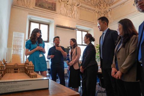 La delegazione cinese ha avuto modo di visitare il Castello