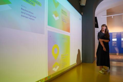 Caterina Barioglio illustra il percorso espositivo