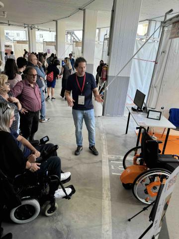 Il gruppo di ricerca del DIMEAS espone il progetto