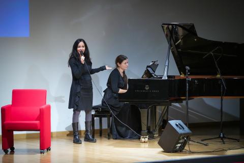 Musical interlude at the convention