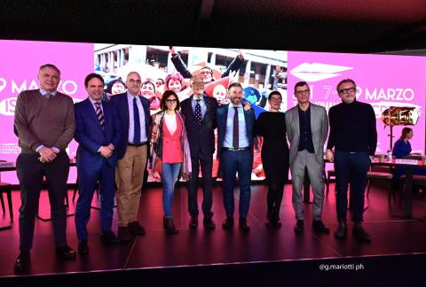 Le autorità presenti alla conferenza stampa