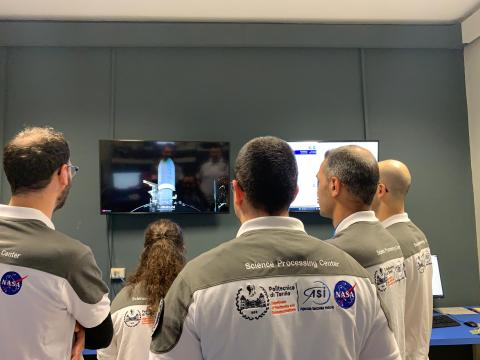 NavSAS-DET staff following the operations from Turin