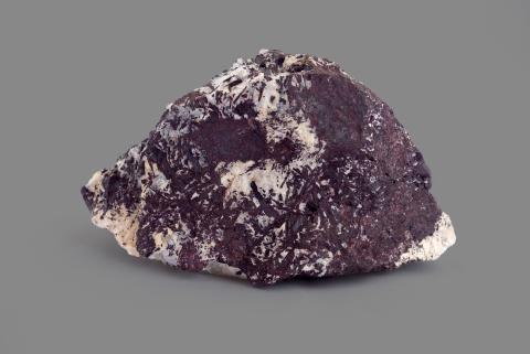 PIEMONTITE (MP-9746)