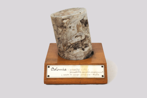 Sezione di carotaggio di roccia sedimentaria (GP-0162)