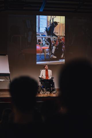 Christopher Castellini, Illusionista della Mente