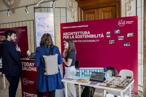 Lo stand del Corso di Laurea Magistrale in Architettura per la Sostenibilità
