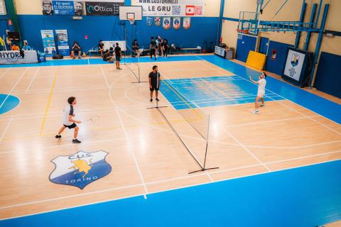 Badminton