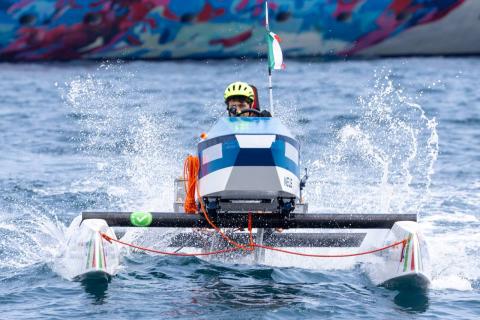 Il nuovo catamarano a zero emissioni NEUS