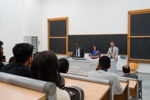Delegazione indiana in visita